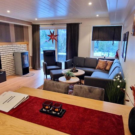 Otnes Fjordside Apartment Aurland Exterior foto